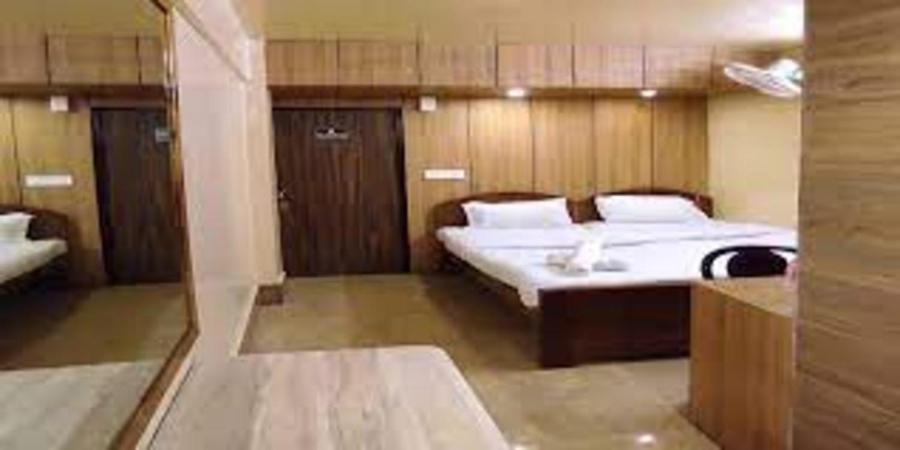 Baba Tourist Lodge Shillong Esterno foto