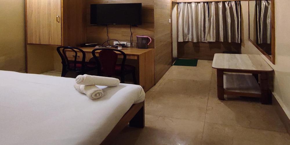 Baba Tourist Lodge Shillong Esterno foto